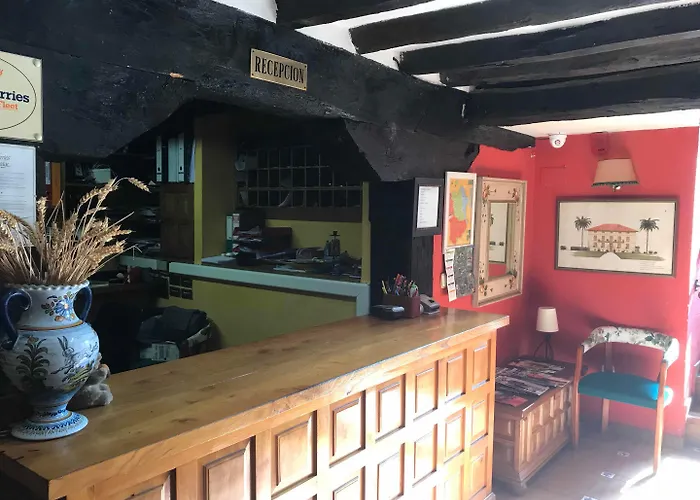 Guest house Del Pas 2*