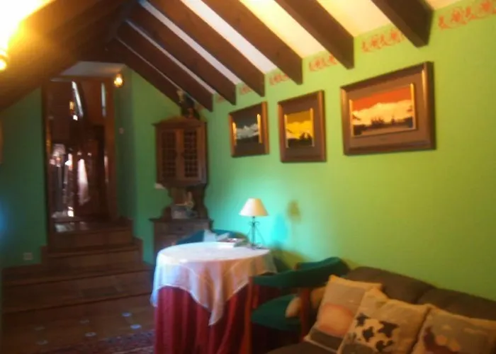 Del Pas Guest house 2*